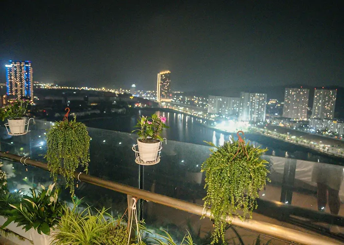 The Starry House - Citadines Apartment